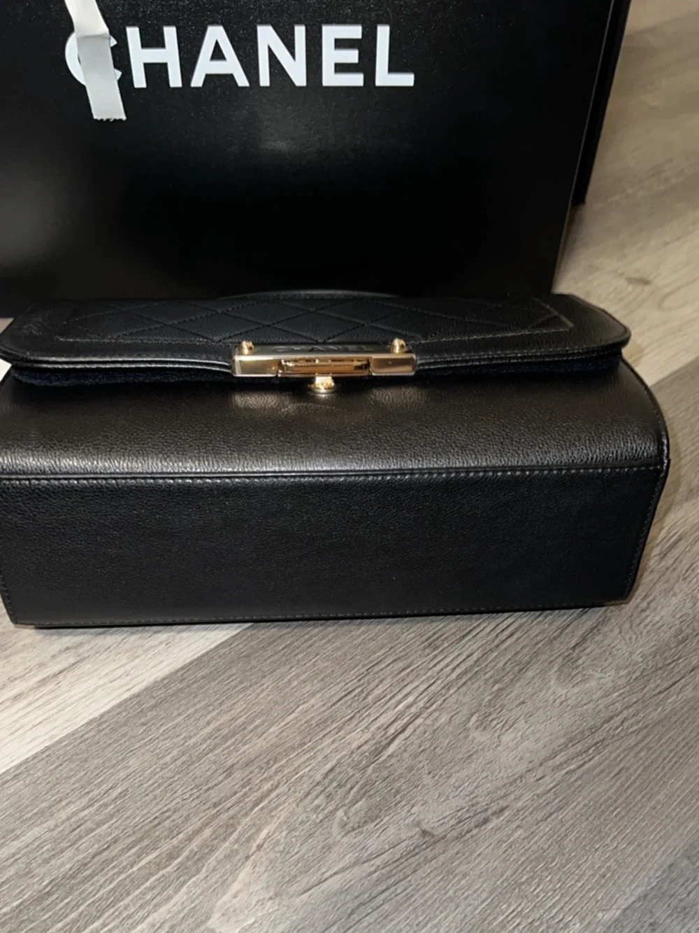 CHANEL TOP HANDLE LABEL FLAP BAG - Picture 3 of 6